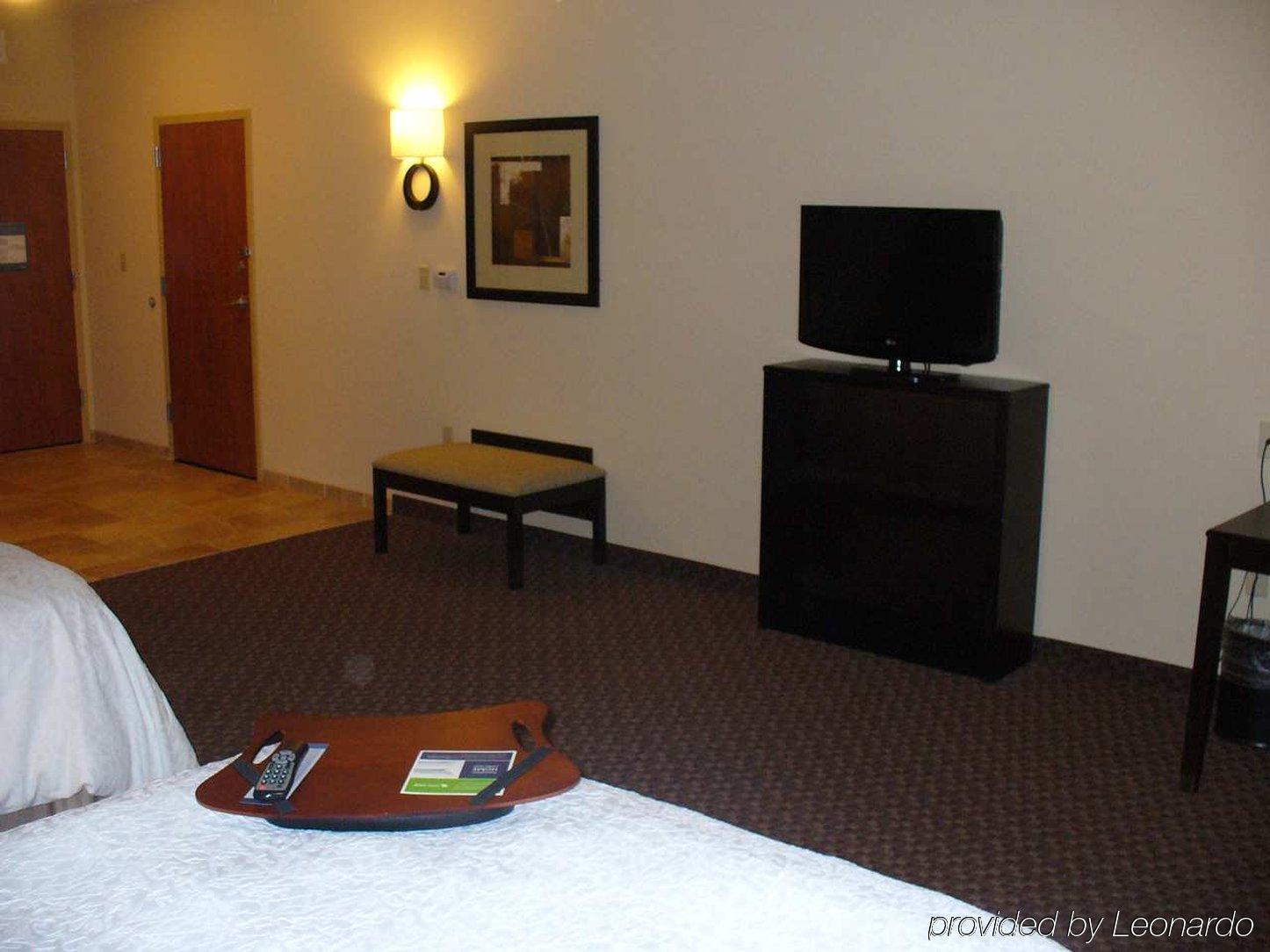 Hampton Inn & Suites Enid Стая снимка